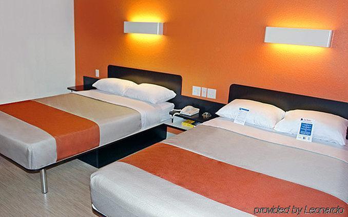 Motel 6 Manteca Zewnętrze zdjęcie