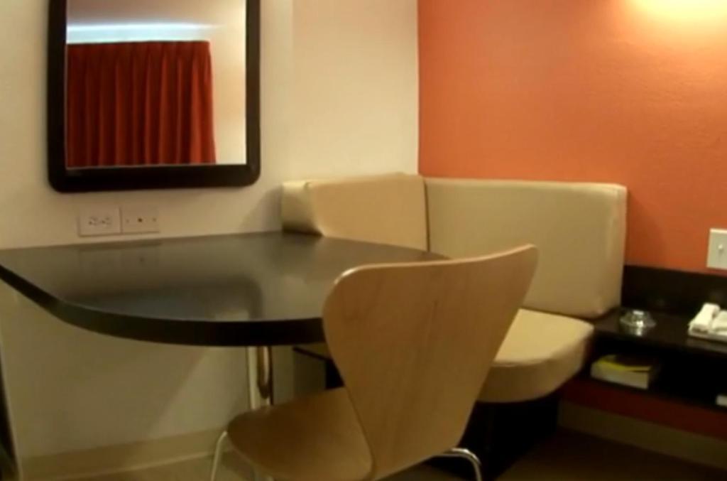 Motel 6 Manteca Zewnętrze zdjęcie