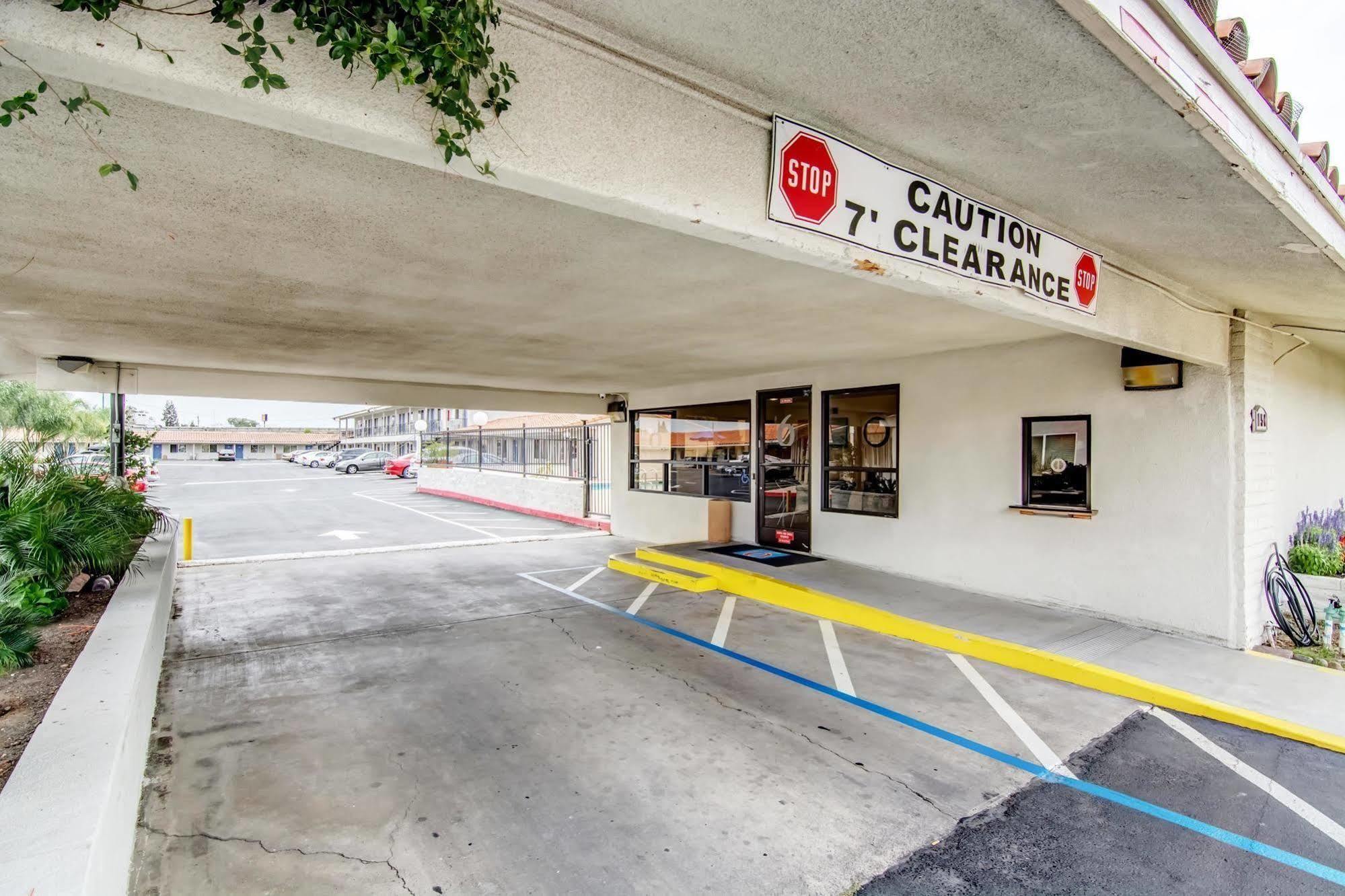 Motel 6 Manteca Zewnętrze zdjęcie